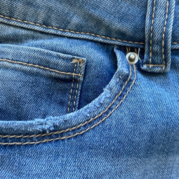 Wax Jean Butt I love you! Distressed style size 7 - Picture 5 of 9